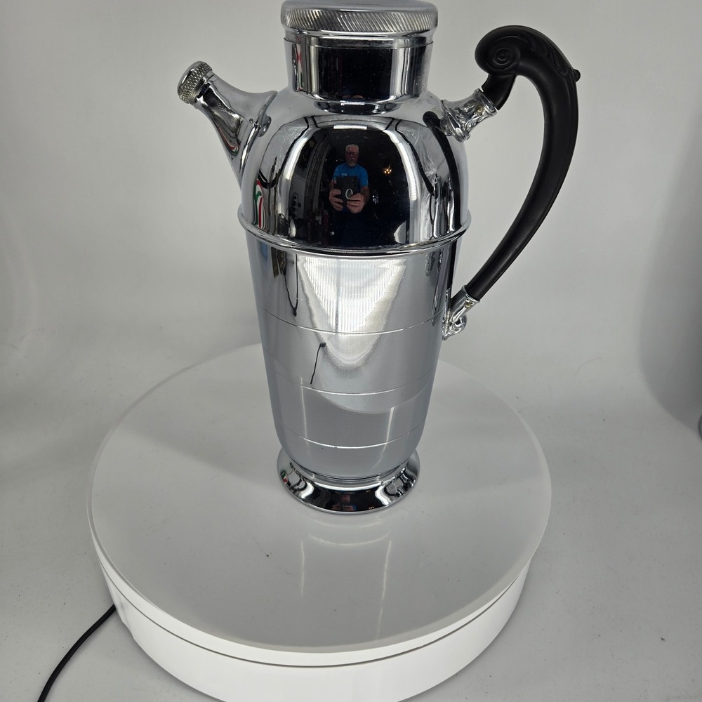 Farber Brothers Krome Kraft Cocktail Shaker Art Deco‎ Chrome Bakelite Handle 12"